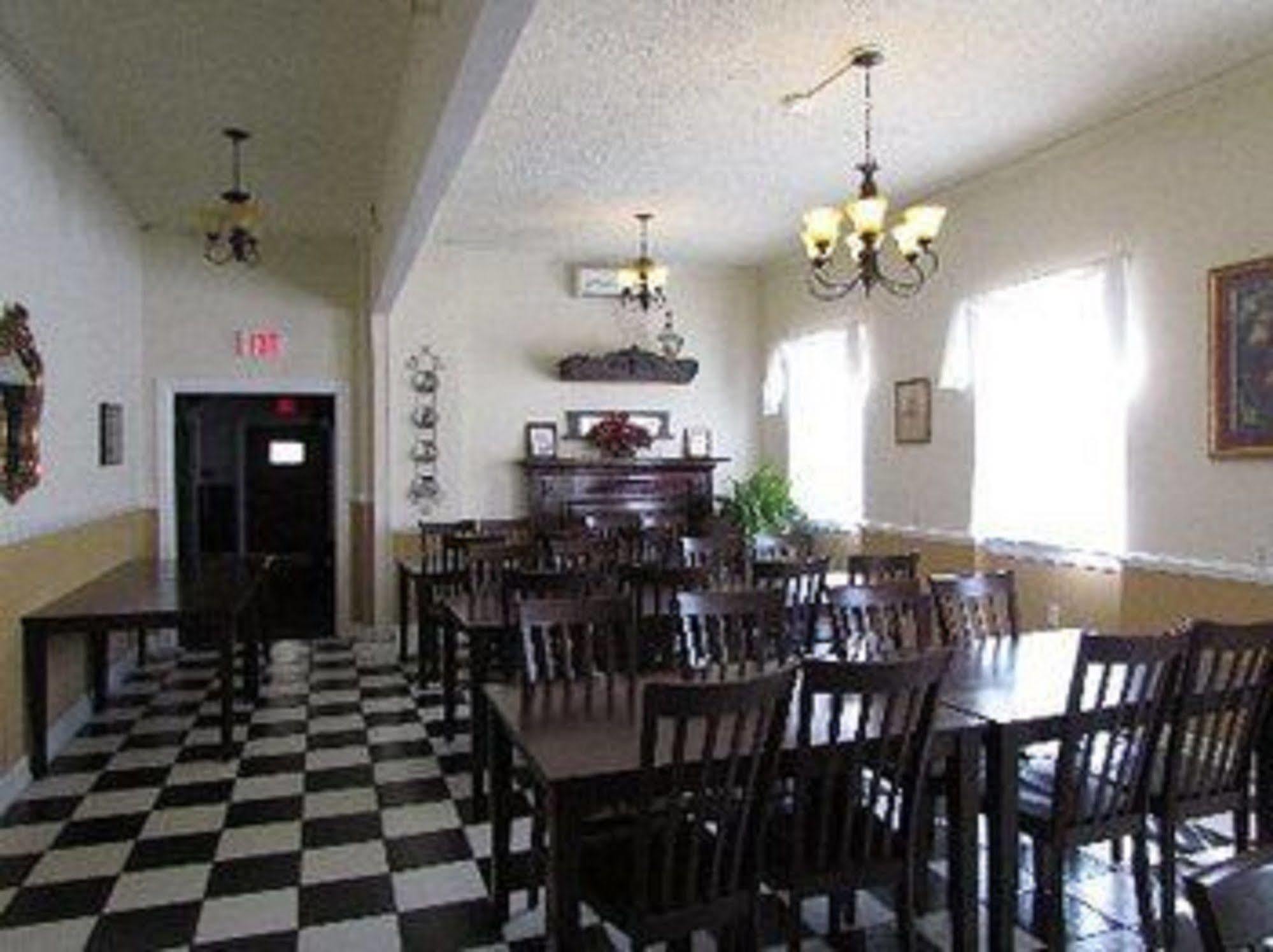 Macarthur Inn Narrows Restaurang bild